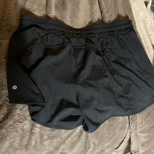 Lululemon track that shorts size 18 black